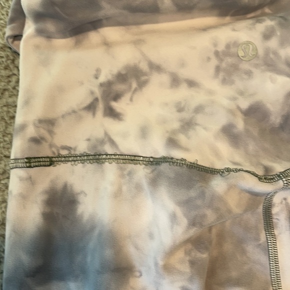 Lululemon Align Pant 28 Criss Cross Waist
Diamond Dye Stargaze Pitch Grey size 4 - Picture 7 of 10